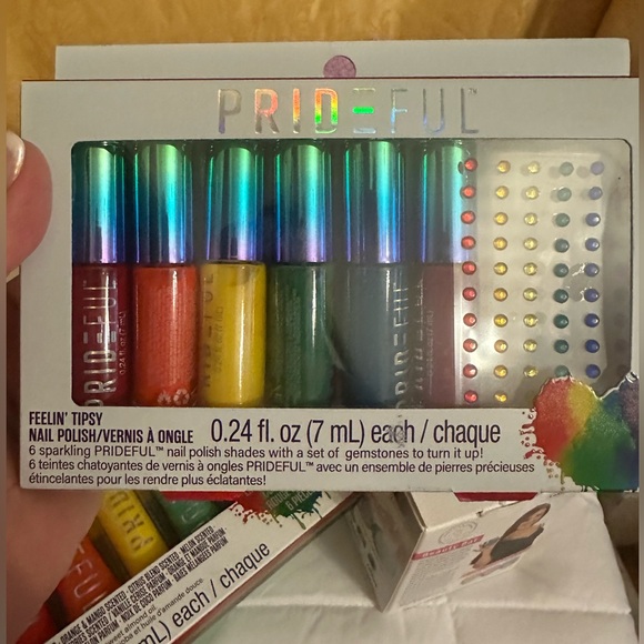 NWT Makeup & Beauty Bundle - Picture 9 of 14